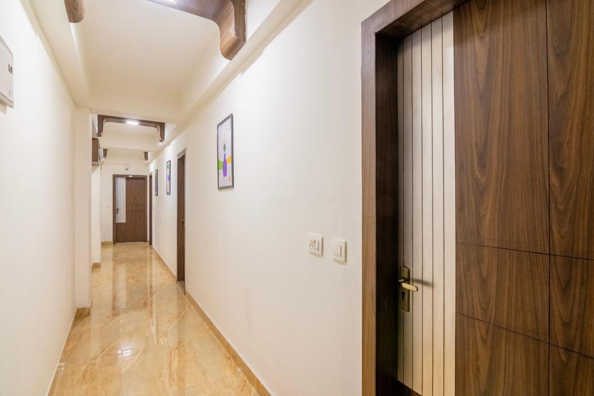 Treebo Petals Banquet & Suites - Calcutta Exteriör bild